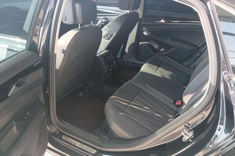 Used Volkswagen Passat 2024 330TSI Elite Edition Left Rear Seat