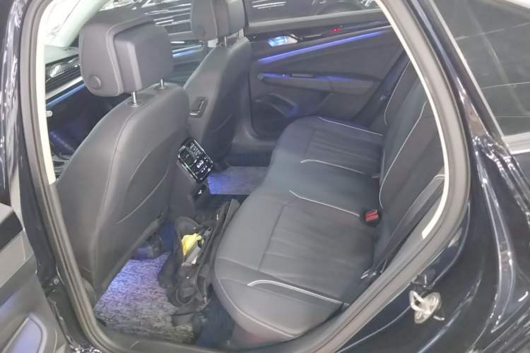 Used Volkswagen Passat 2024 380TSI Dragon Edition Left Rear Seat