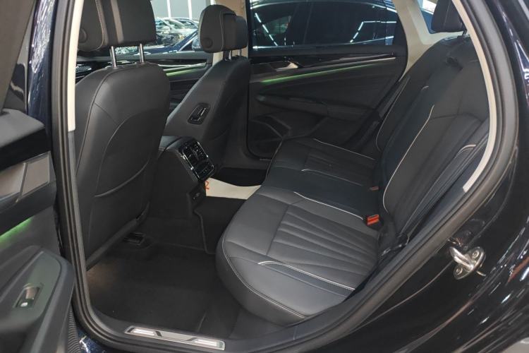 Used Volkswagen Passat 2024 380TSI Starry Dragon Edition Left Rear Seat