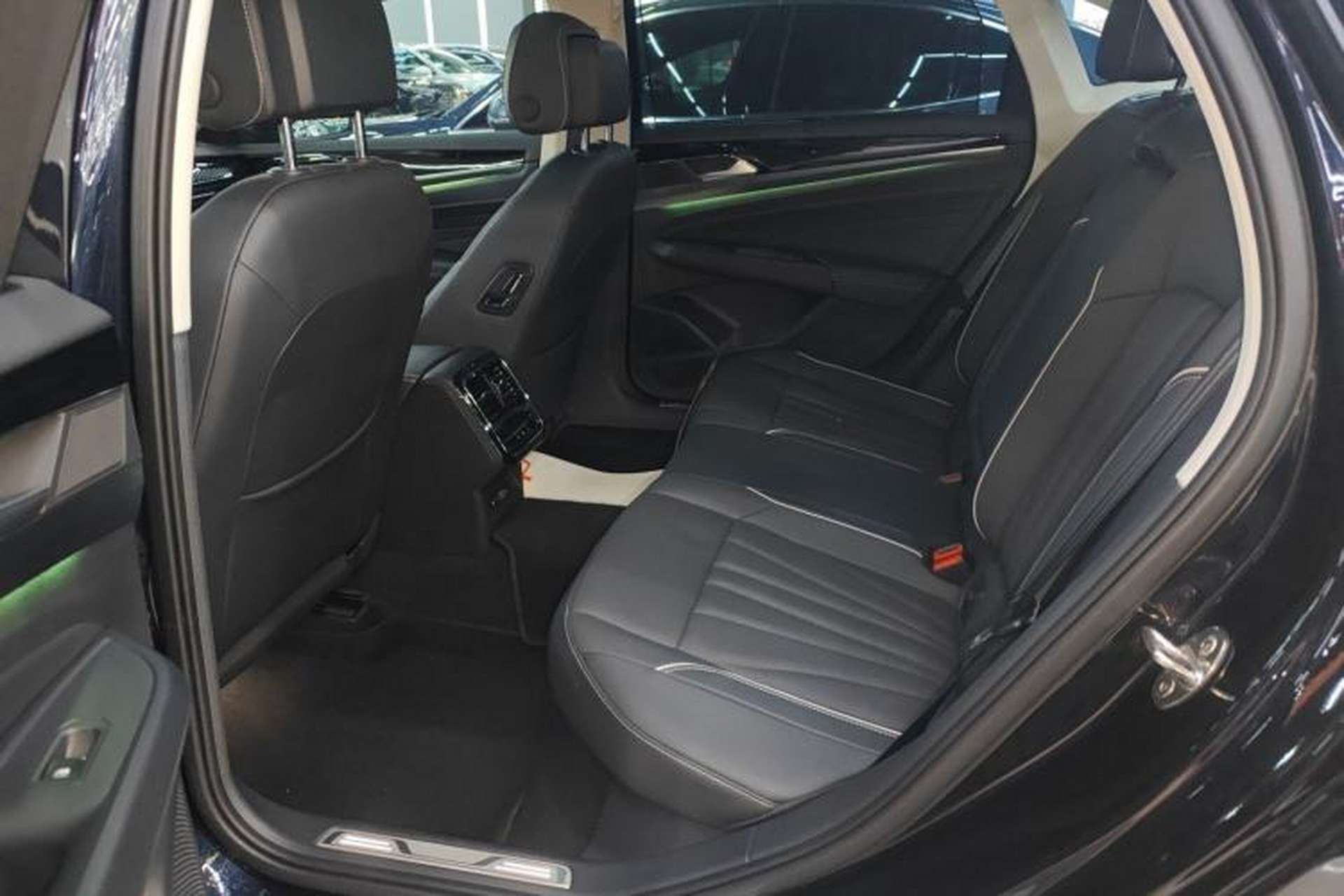 Used Volkswagen Passat 2024 380TSI Starry Dragon Edition Left Rear Seat