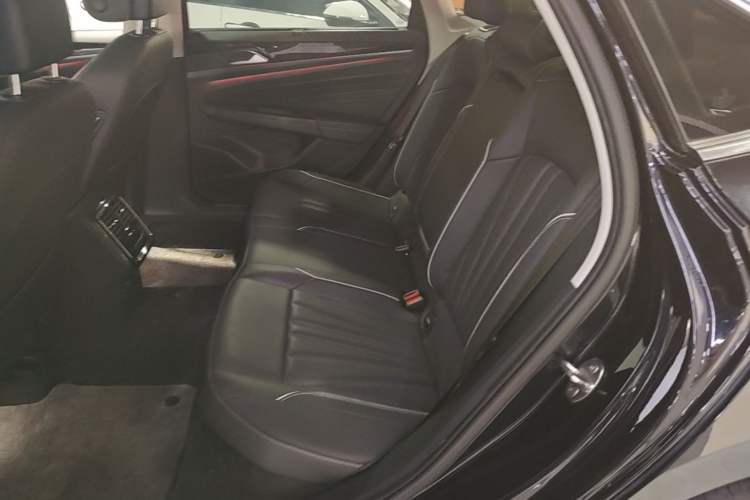 Used Volkswagen Passat 2024 380TSI Starry Luxury Edition Left Rear Seat