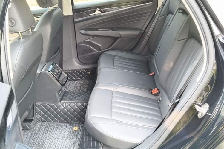 Used Volkswagen Passat 2024 280TSI Business Edition Left Rear Seat
