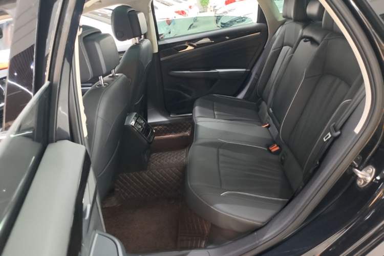 Used Volkswagen Passat 2024 330TSI Starry Elite Edition Left Rear Seat