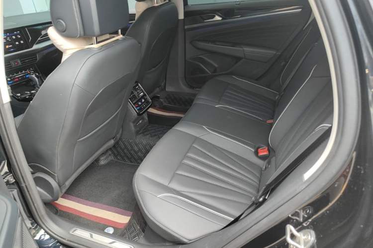 Used Volkswagen Passat 2024 380TSI Starry Luxury Edition Left Rear Seat