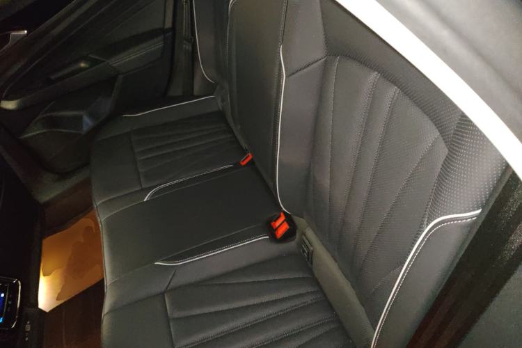 Used Volkswagen Passat 2024 380TSI Dragon Edition Left Rear Seat