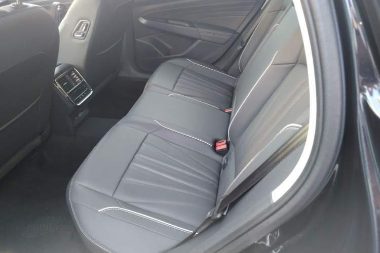 Used Volkswagen Passat 2024 380TSI Starry Elite Edition Left Rear Seat