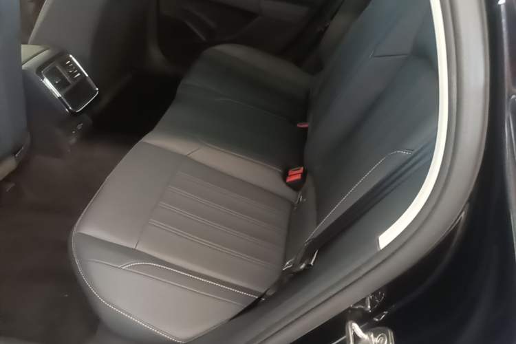 Used Volkswagen Passat 2024 280TSI Business Edition Left Rear Seat
