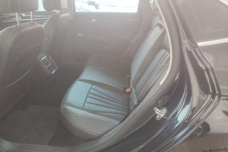 Used Volkswagen Passat 2024 380TSI Elite Edition Left Rear Seat