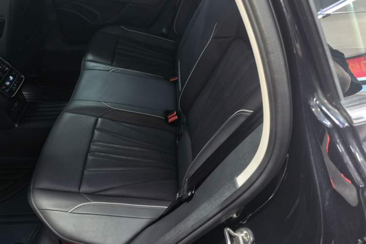 Used Volkswagen Passat 2024 380TSI Starry Dragon Edition Left Rear Seat