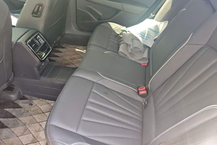 Used Volkswagen Passat 2024 380TSI Starry Dragon Edition Left Rear Seat