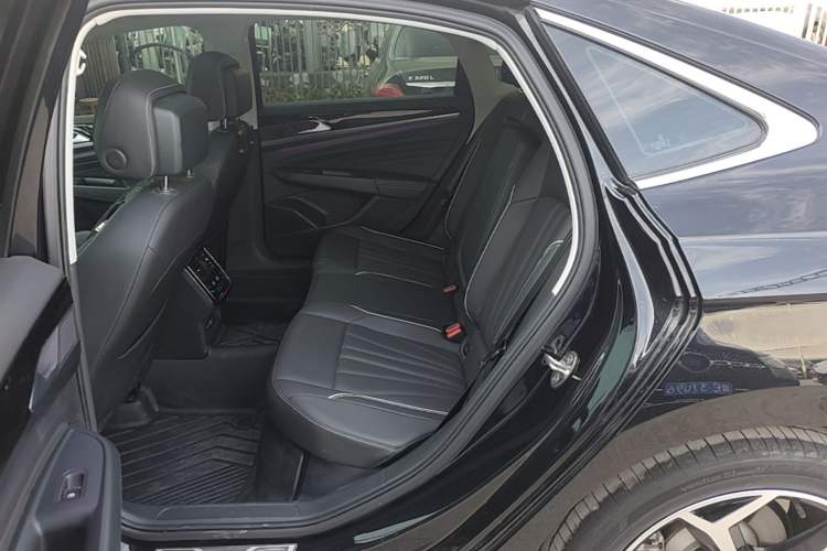 Used Volkswagen Passat 2024 380TSI Starry Dragon Edition Left Rear Seat