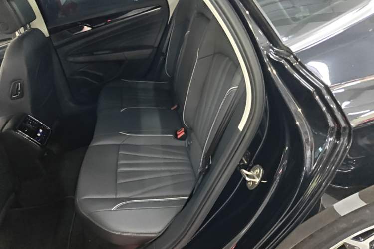 Used Volkswagen Passat 2024 330TSI Starry Elite Edition Left Rear Seat