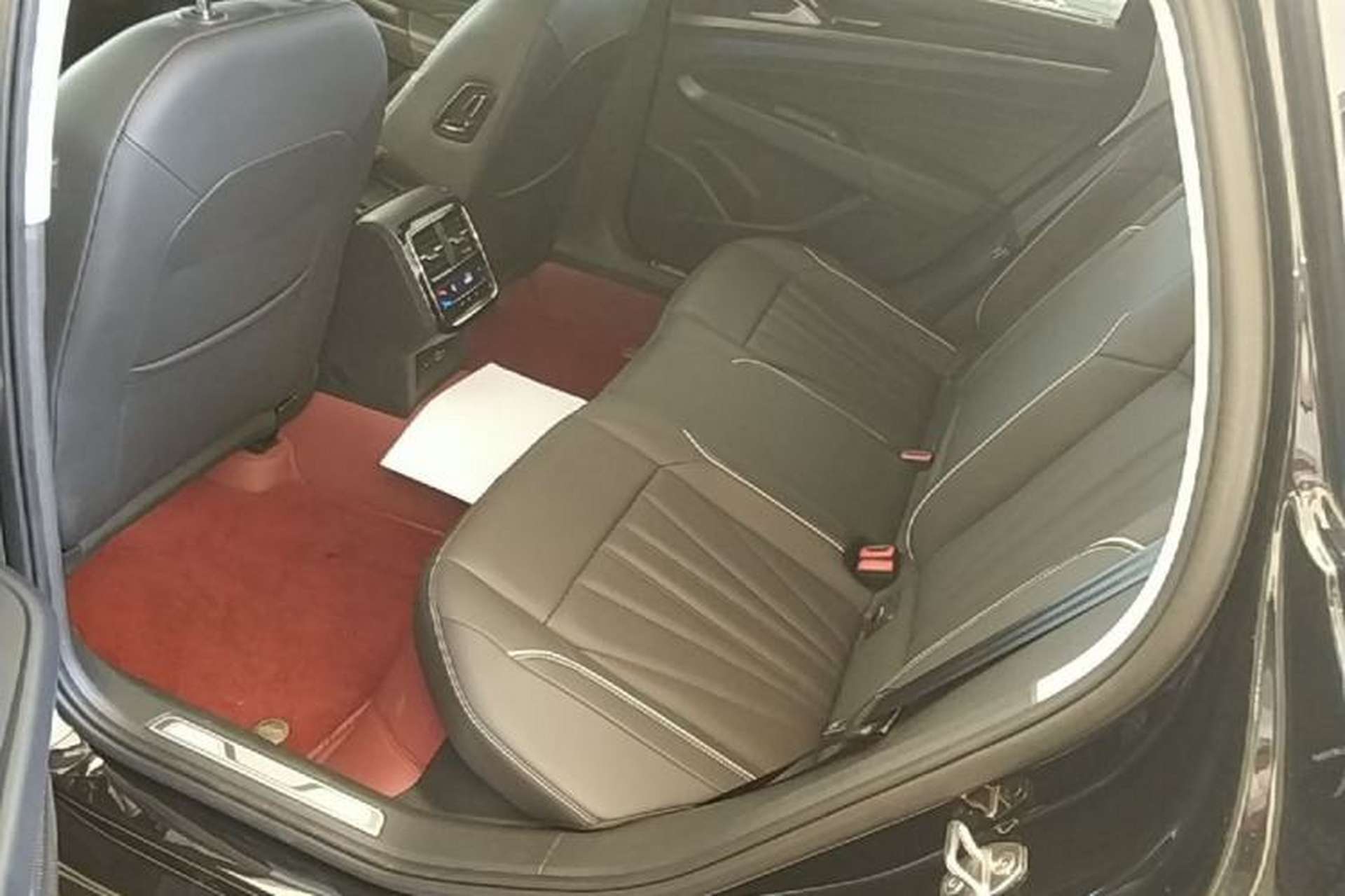 Used Volkswagen Passat 2024 380TSI Starry Luxury Edition Left Rear Seat