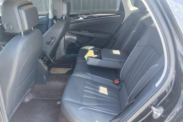 Used Volkswagen Passat 2024 380TSI Dragon Glory Edition Left Rear Seat