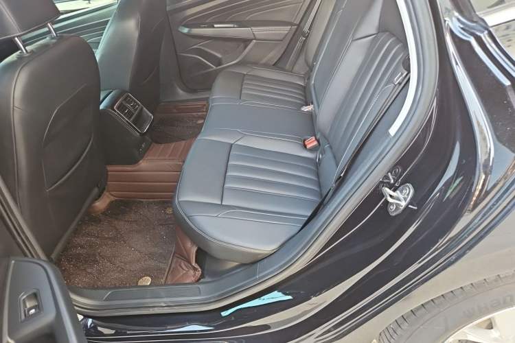 Used Volkswagen Passat 2024 280TSI Business Edition Left Rear Seat