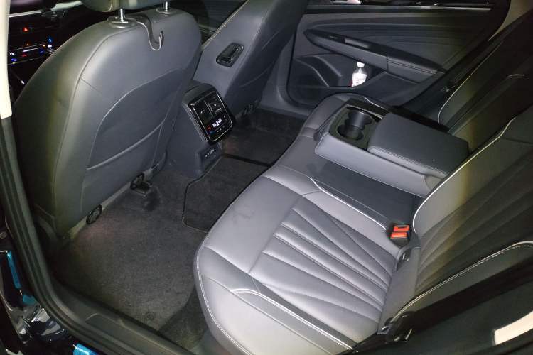 Used Volkswagen Passat 2024 380TSI Starry Dragon Edition Left Rear Seat
