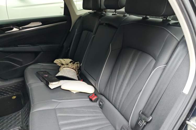 Used Volkswagen Passat 2024 330TSI Starry Elite Edition Left Rear Seat