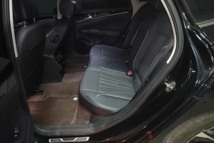 Used Volkswagen Passat 2024 330TSI Elite Edition Left Rear Seat