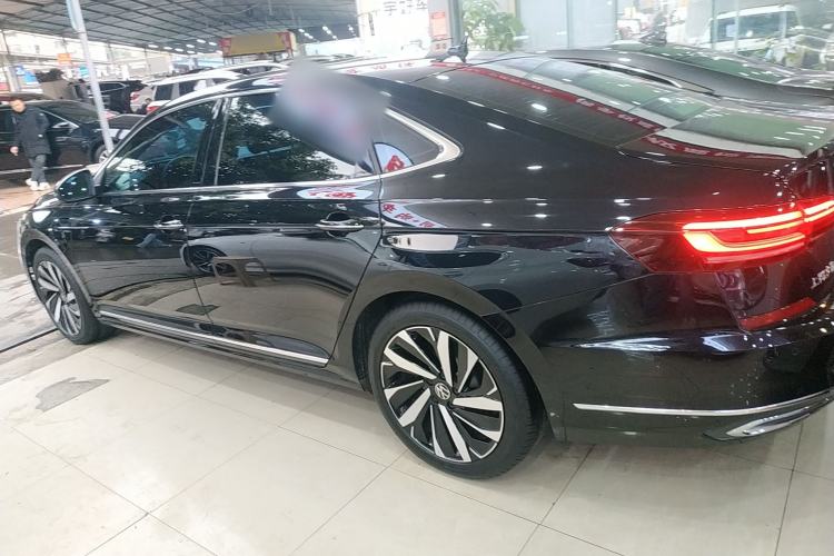 Used Volkswagen Passat 2024 380TSI Luxury Edition Left Side