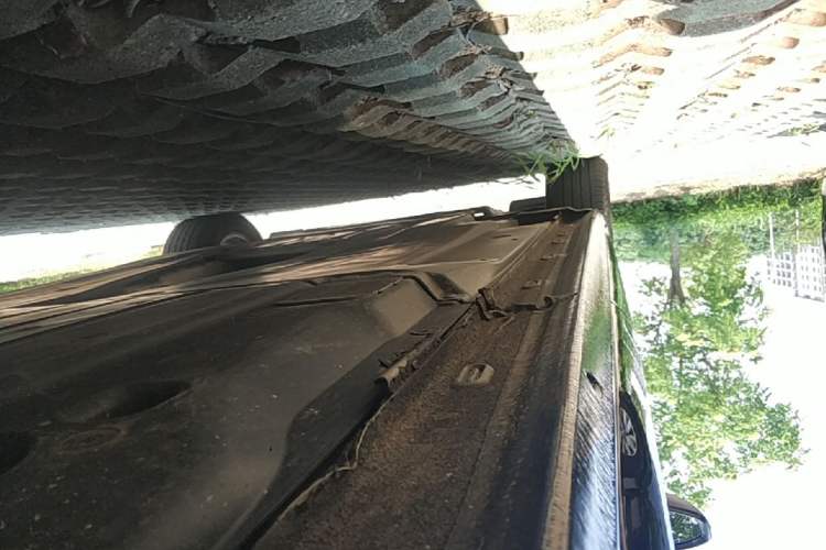 Used Volkswagen Passat 2024 280TSI Business Edition Left Side Sill