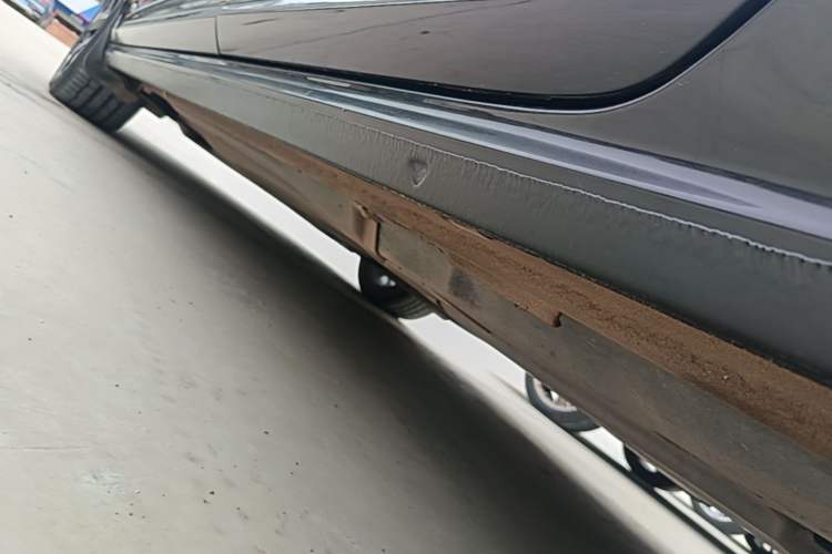 Used Volkswagen Passat 2024 330TSI Starry Elite Edition Left Side Sill