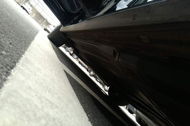 Used Volkswagen Passat 2024 330TSI Elite Edition Left Side Sill