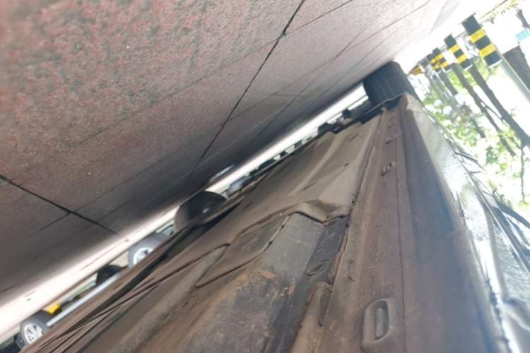 Used Volkswagen Passat 2024 280TSI Business Edition Left Side Sill