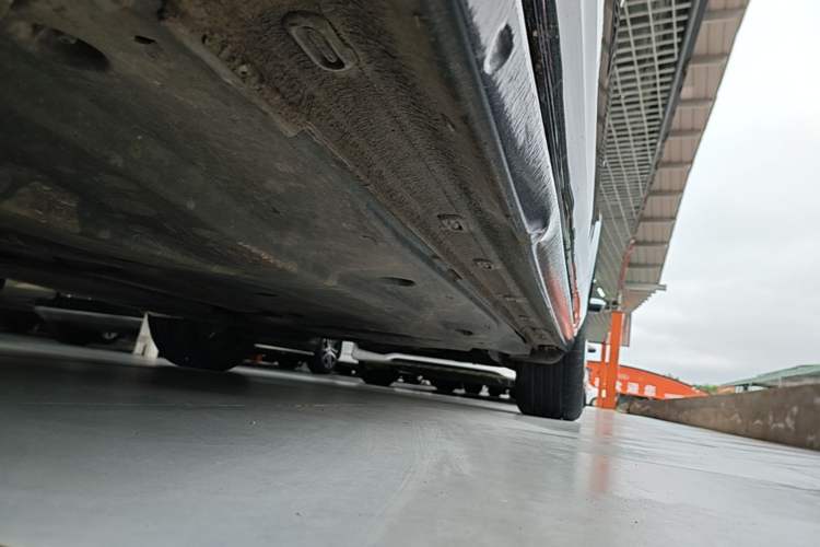Used Volkswagen Passat 2024 380TSI Starry Dragon Edition Left Side Sill