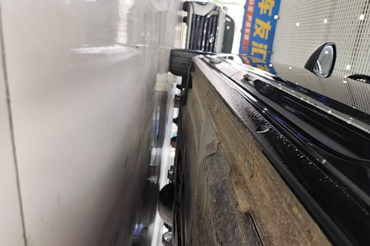 Used Volkswagen Passat 2024 380TSI Elite Edition Left Side Sill