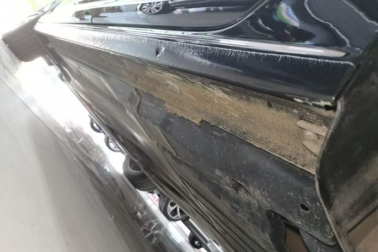 Used Volkswagen Passat 2024 330TSI Elite Edition Left Side Sill
