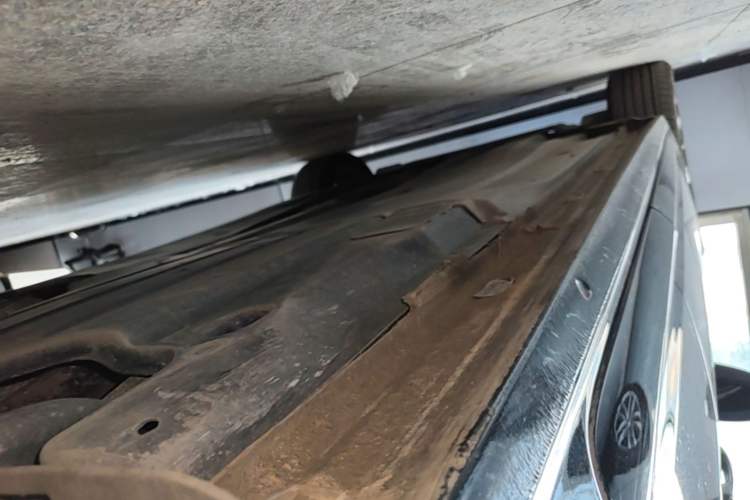 Used Volkswagen Passat 2024 330TSI Elite Edition Left Side Sill