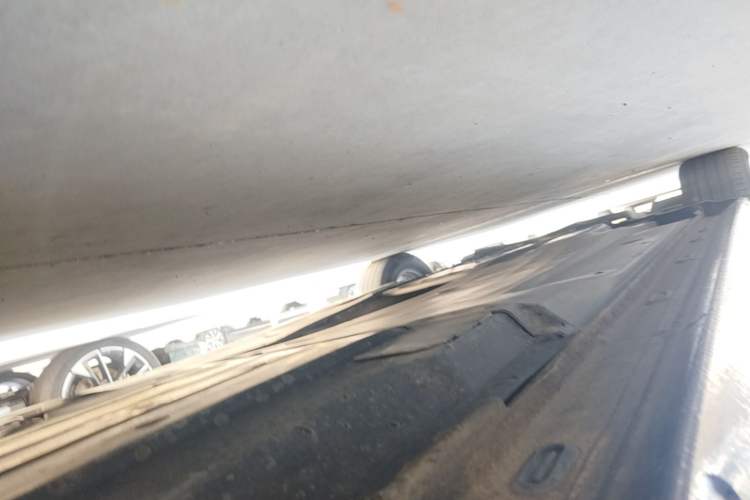 Used Volkswagen Passat 2024 280TSI Business Edition Left Side Sill