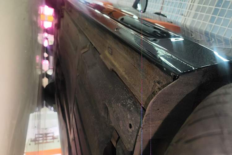 Used Volkswagen Passat 2024 380TSI Luxury Edition Left Side Sill