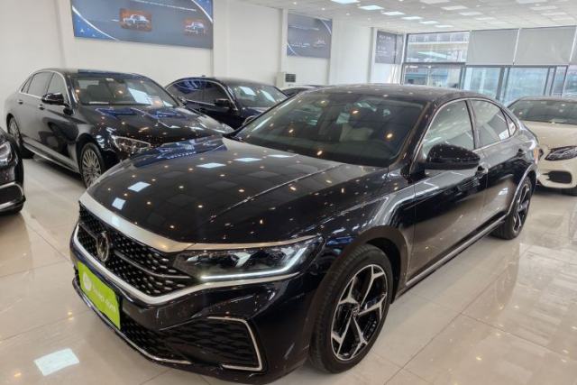 Used Volkswagen Passat 2024 330TSI Starry Elite Edition