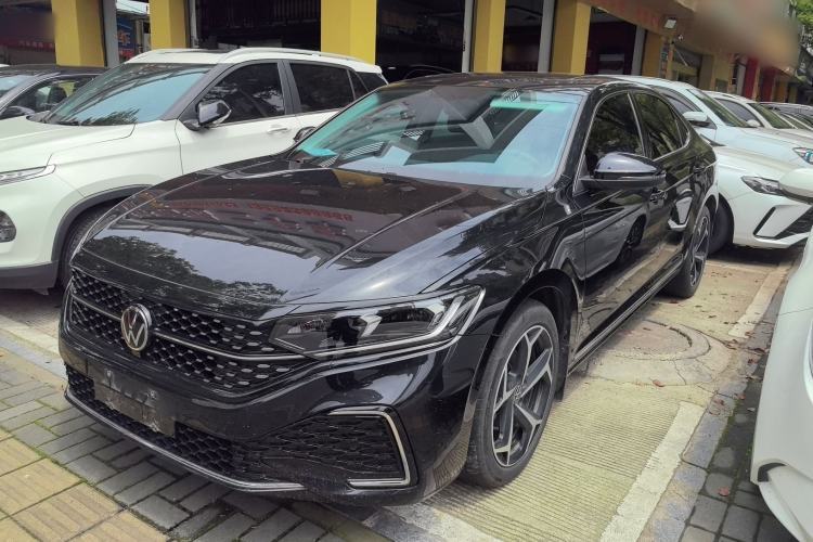 Used Volkswagen Passat 2024 380TSI Starry Dragon Edition Guazi used car, China used car export, Used car for sale, Used  cars, Cheapest cars for sale