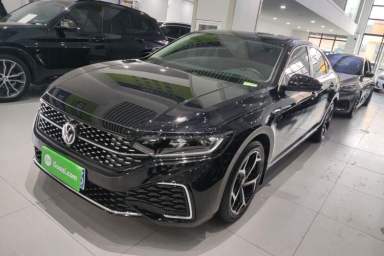 Used Volkswagen Passat 2024 380TSI Starry Dragon Edition