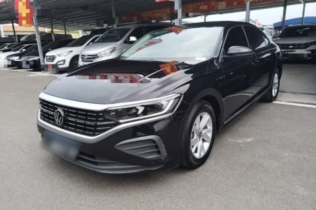 Ojetý Volkswagen Passat 2024 280TSI Business Edition