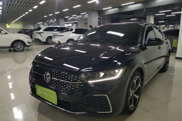 Used Volkswagen Passat 2024 380TSI Starry Dragon Edition