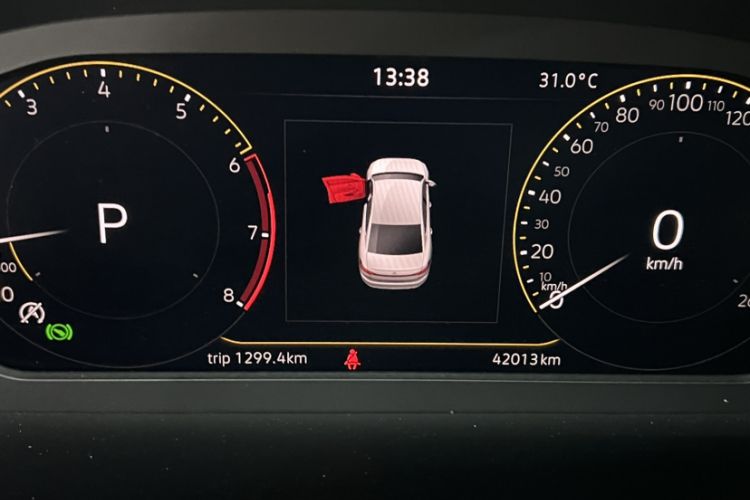 Used Volkswagen Passat 2024 330TSI Elite Edition Odometer Close Up