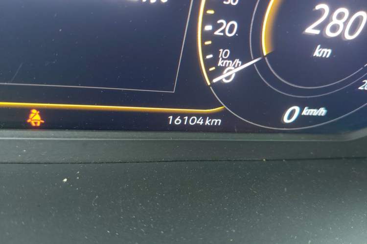 Used Volkswagen Passat 2024 330TSI Starry Elite Edition Odometer Close Up