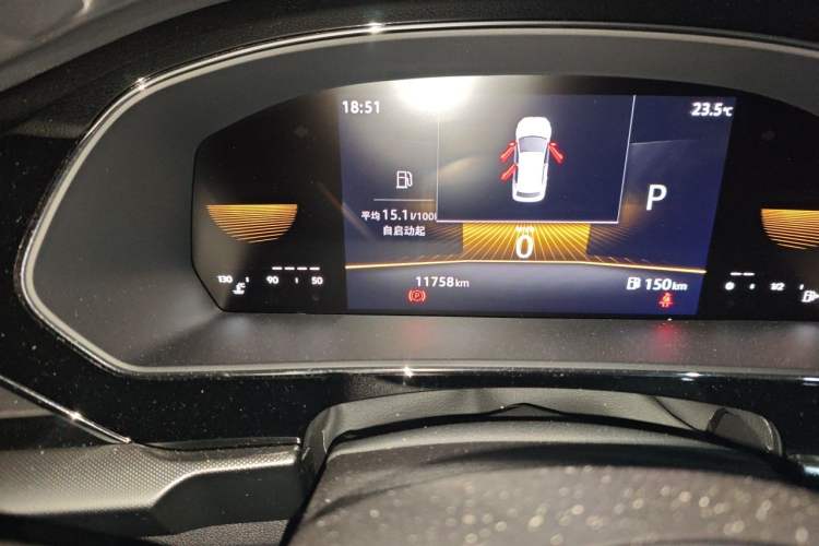 Used Volkswagen Passat 2024 280TSI Business Edition Odometer Close Up
