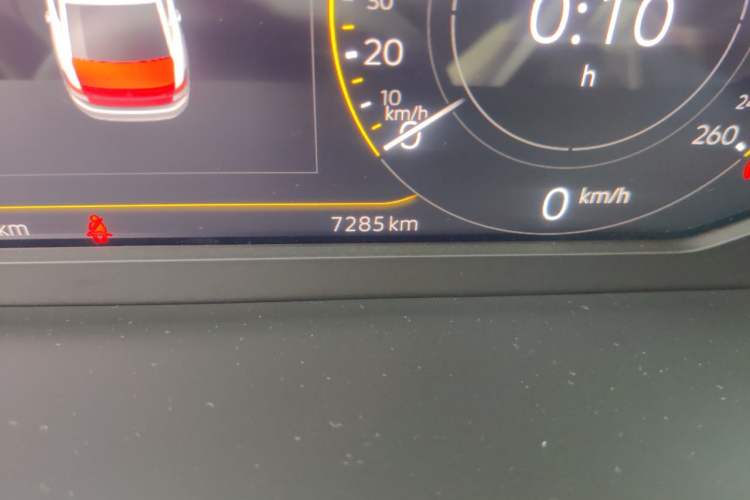 Used Volkswagen Passat 2024 330TSI Elite Edition Odometer Close Up