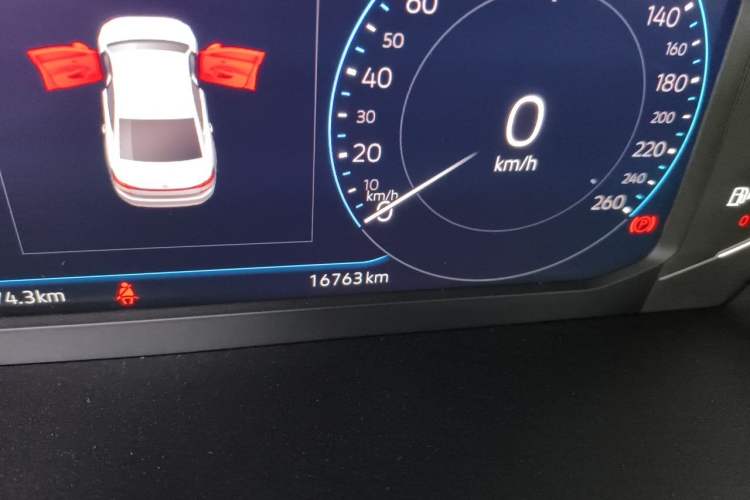 Used Volkswagen Passat 2024 380TSI Starry Dragon Edition Odometer Close Up