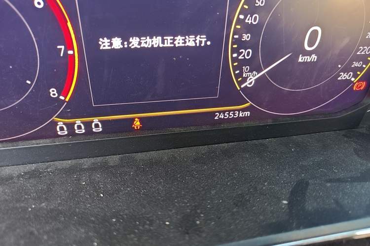 Used Volkswagen Passat 2024 330TSI Elite Edition Odometer Close Up