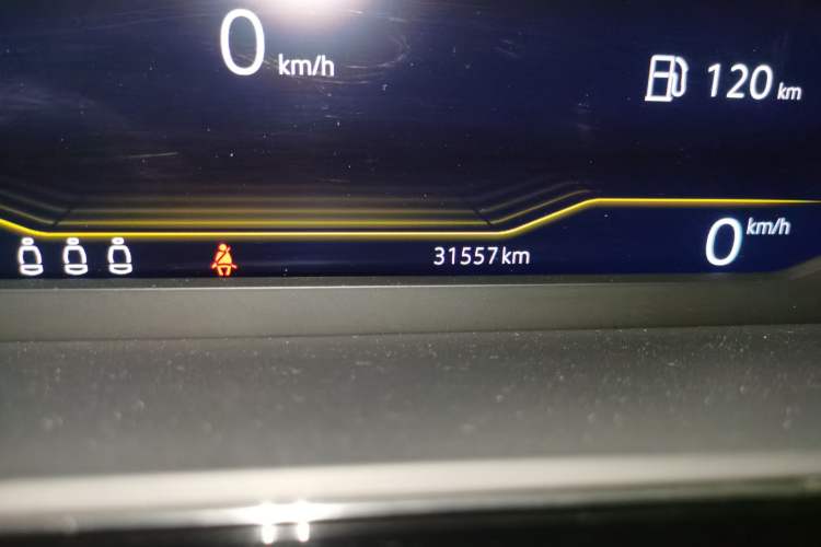 Used Volkswagen Passat 2024 380TSI Dragon Edition Odometer Close Up