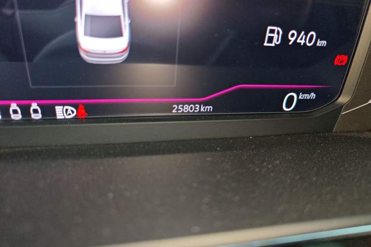 Used Volkswagen Passat 2024 380TSI Starry Dragon Deluxe Edition Odometer Close Up