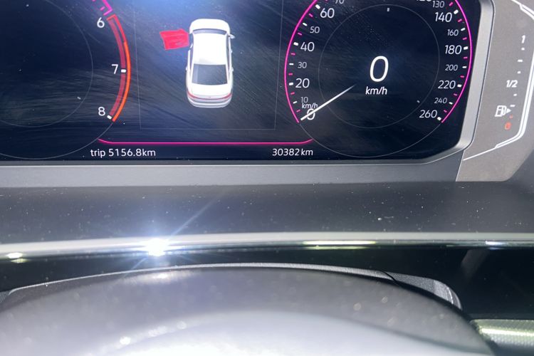 Used Volkswagen Passat 2024 380TSI Dragon Glory Edition Odometer Close Up