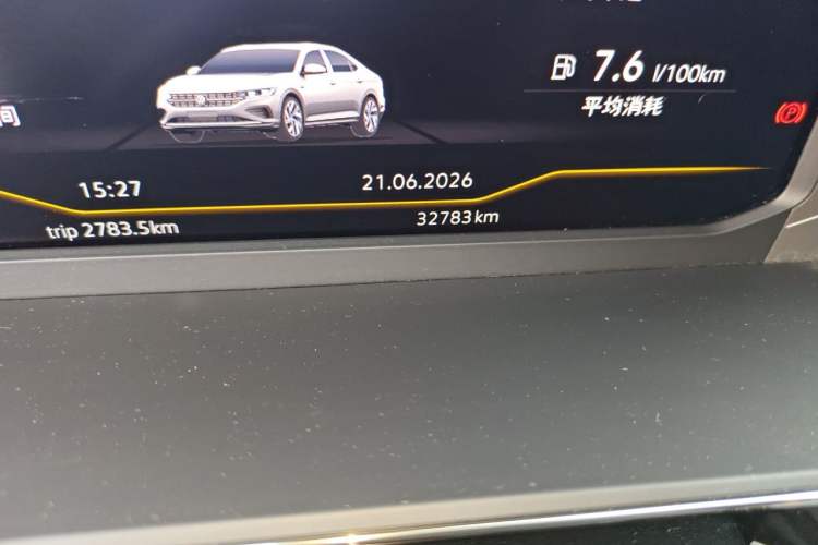 Used Volkswagen Passat 2024 380TSI Dragon Edition Odometer Close Up