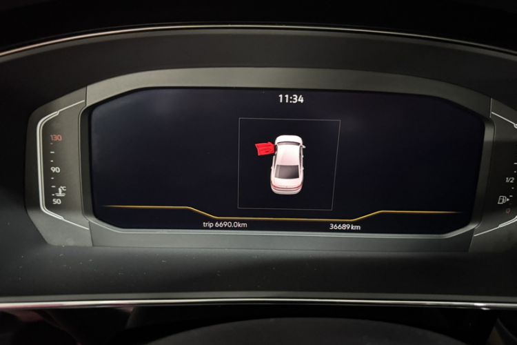 Used Volkswagen Passat 2024 380TSI Elite Edition Odometer Close Up
