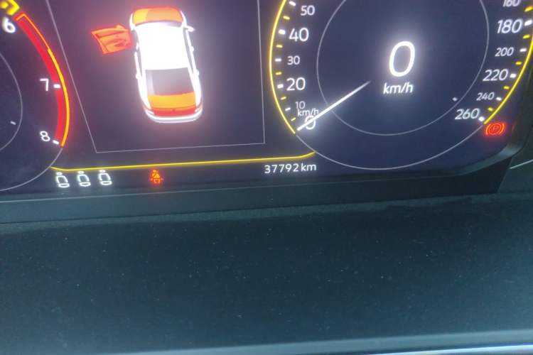 Used Volkswagen Passat 2024 330TSI Starry Elite Edition Odometer Close Up